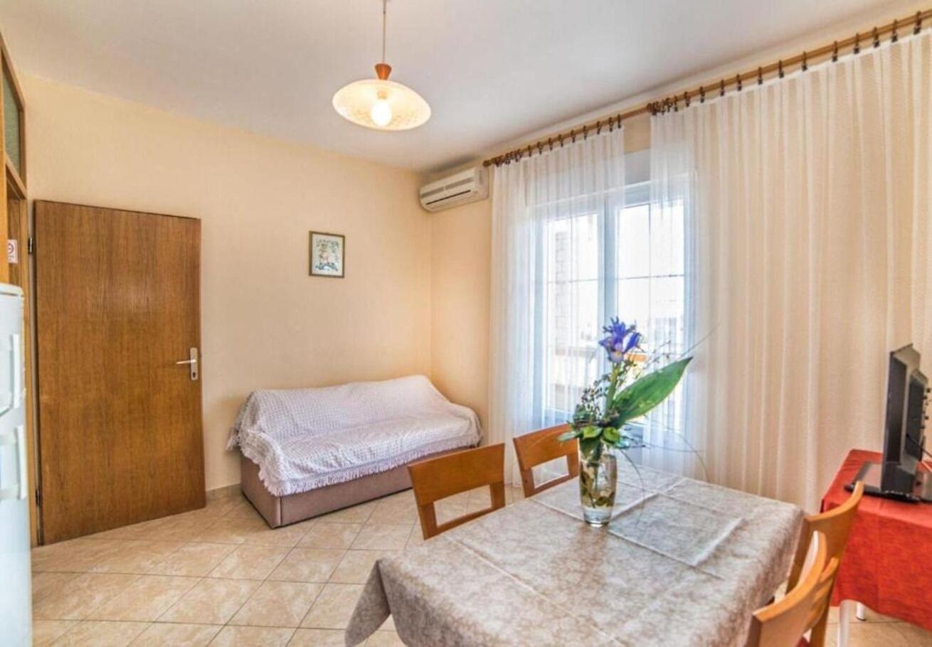 Apartments Dusa Банёл Экстерьер фото